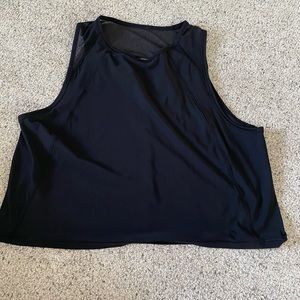 Lululemon black crop workout tank